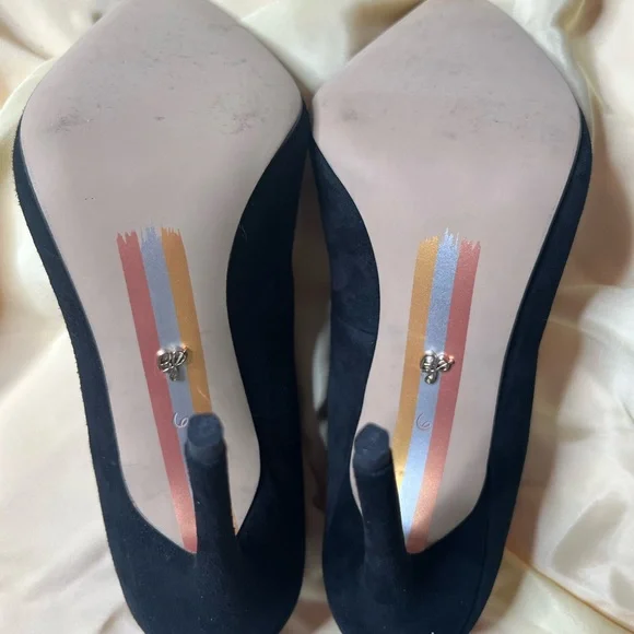 Sam Edelman - DANNA POINTED TOE HEEL in black suede, size 6 M - Picture 4 of 8